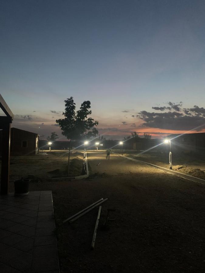Granja Escuela Con Bungalows San Martín de la Vega Exterior foto