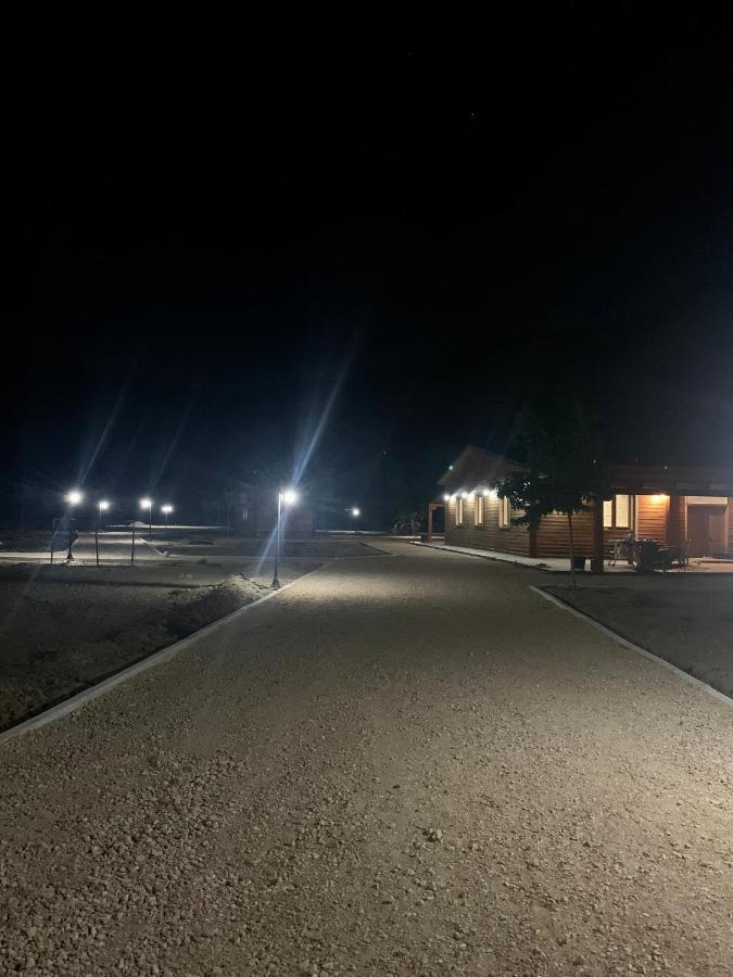 Granja Escuela Con Bungalows San Martín de la Vega Exterior foto